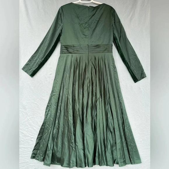 Mac Duggal Leena Plunge Satin A-Line Midi Dress Women Sz 10 Emerald Green EUC - Picture 2 of 8